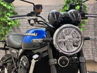 Kawasaki Z900RS 2024