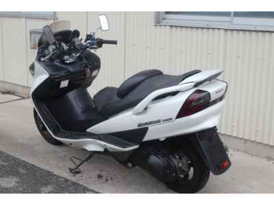 Suzuki Skywave 250S