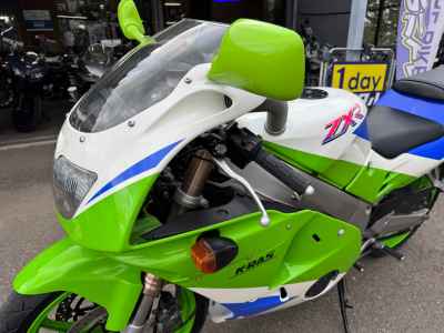 Kawasaki Ninja ZX-25R