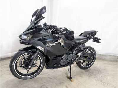 Kawasaki Ninja 400 2021