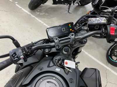 Honda CB650R 2024