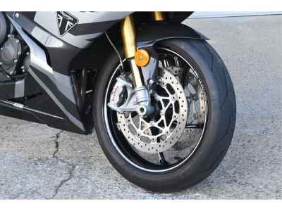 Triumph Daytona Moto2 765 2020