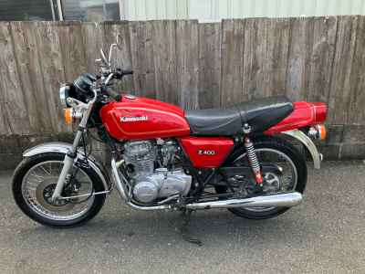 Kawasaki Z400