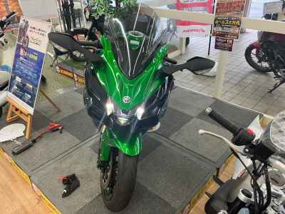 Kawasaki Ninja H2 SX SE 2018