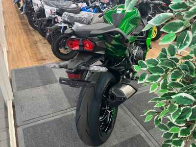 Kawasaki Ninja H2 SX SE 2018