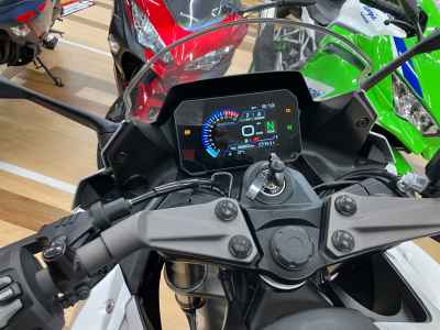 Suzuki GSX-8R 2024