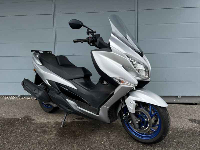Suzuki Burgman 400 2021