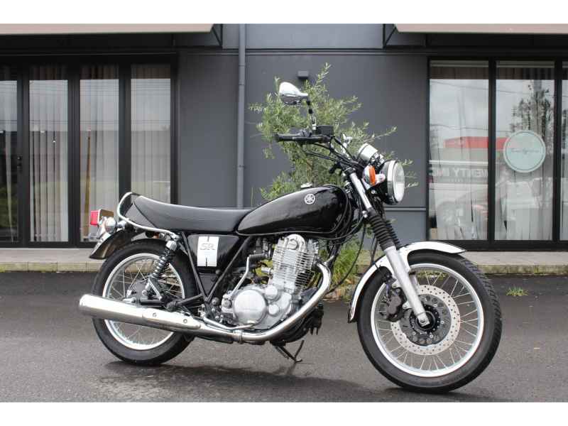 Yamaha SR400 2019