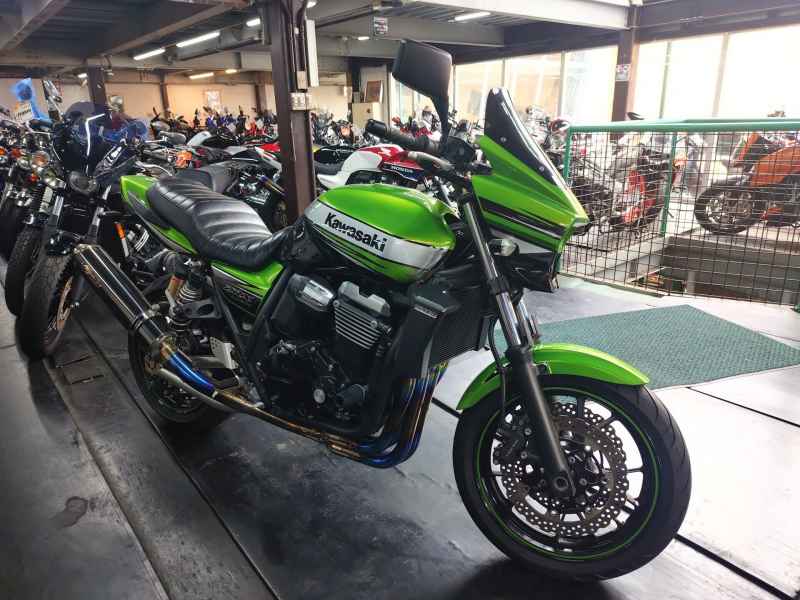 Kawasaki ZRX1200 Daeg 2011