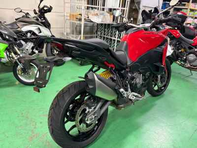 Ducati Multistrada V2S 2025