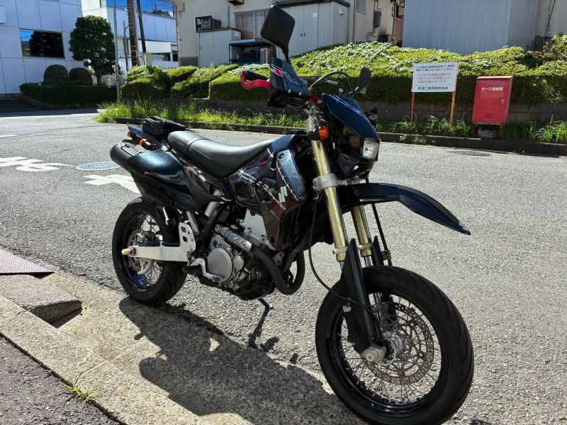 Suzuki DR-Z400SM 2011