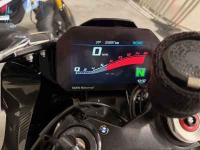 BMW M1000RR 2024