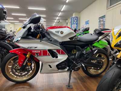 Yamaha YZF-R7 2022