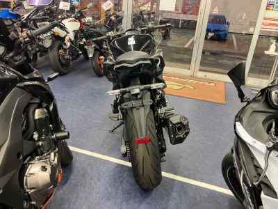 Kawasaki Ninja 1000SX 2025