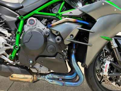 Kawasaki Z H2 Carbon 2021