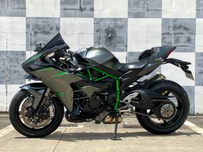 Kawasaki Z H2 Carbon 2021