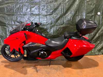 Honda NM4 Vultus 2016