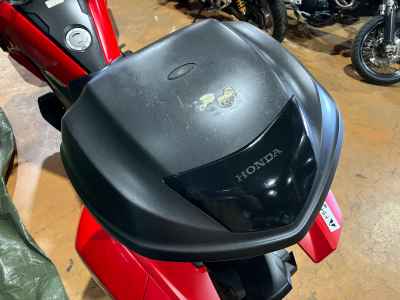 Honda NM4 Vultus 2016