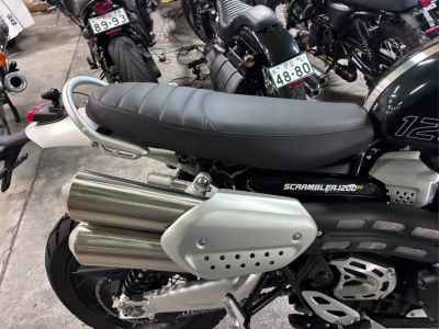Triumph Scrambler XE 2025