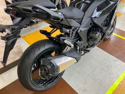 Kawasaki Ninja 1100SX 2025