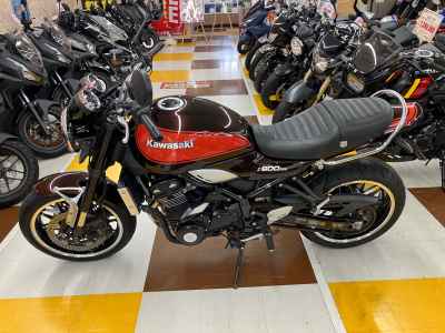 Kawasaki Z900RS 2017