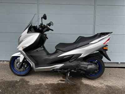 Suzuki Burgman 400 2021