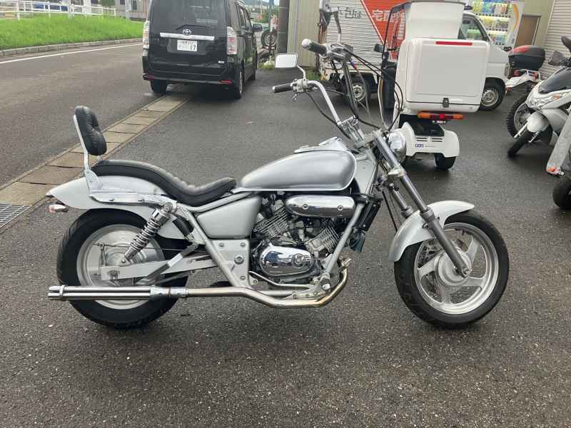 Honda Magna 250