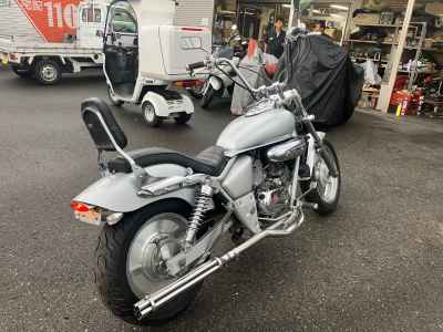 Honda Magna 250