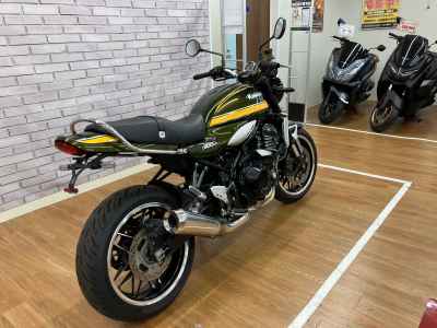 Kawasaki Z900RS 2021