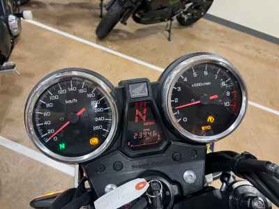 Honda CB1300SF 2022