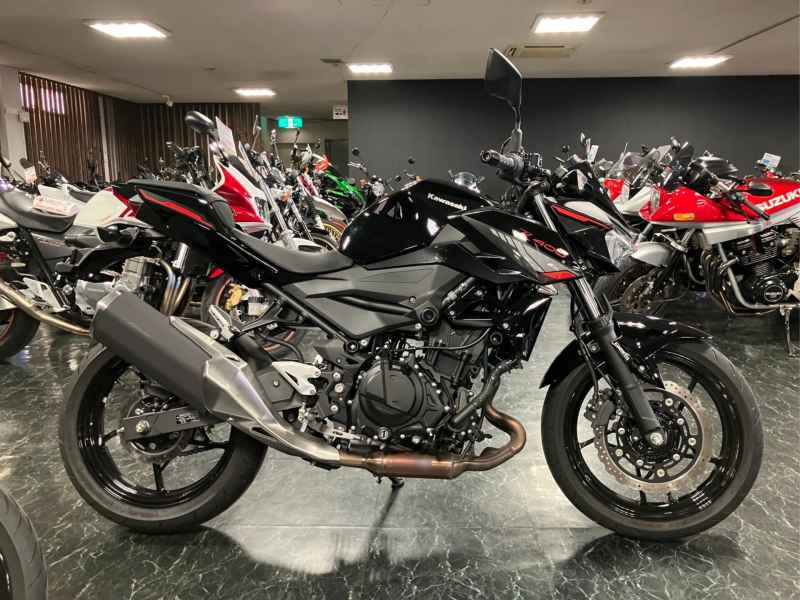 Kawasaki Z400 2024