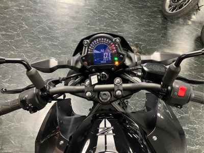 Kawasaki Z400 2024