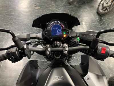 Kawasaki Z400 2021