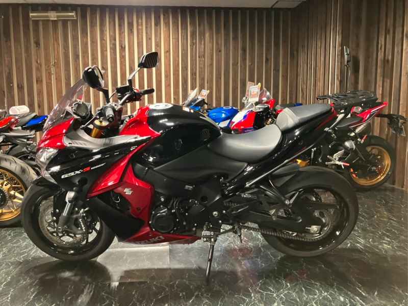 Suzuki GSX-S1000F 2017