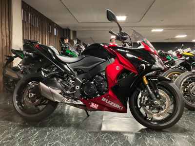 Suzuki GSX-S1000F 2017