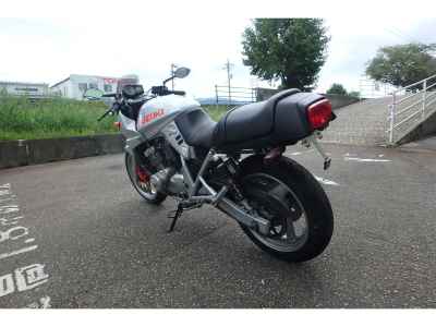 Suzuki GSX250S Katana
