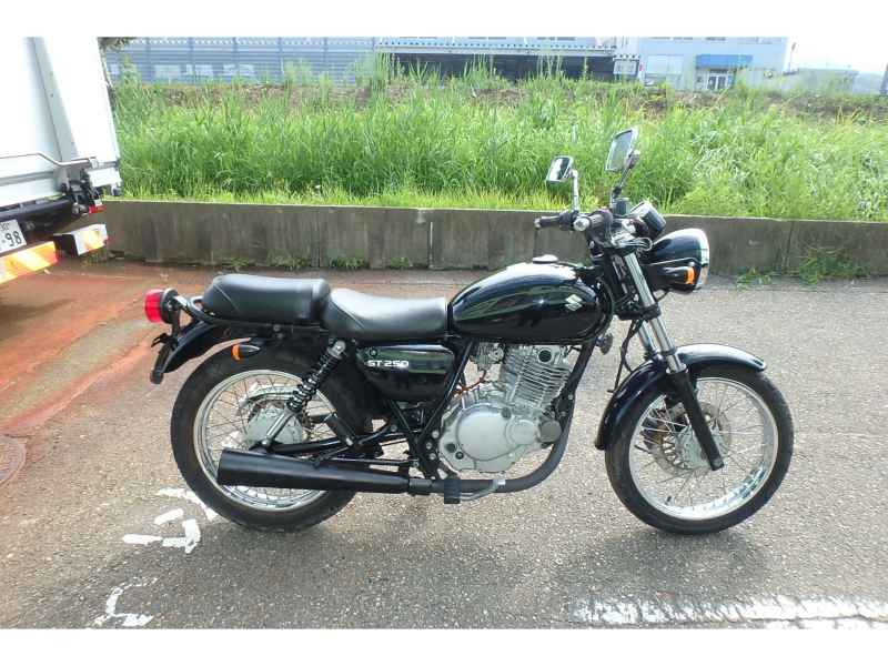 Suzuki ST250E