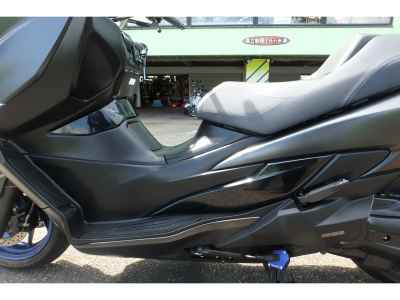 Suzuki Burgman 400 2021