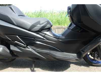 Suzuki Burgman 400 2021