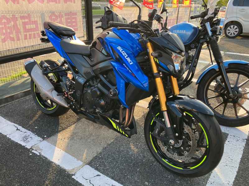 Suzuki GSX-S750 2023