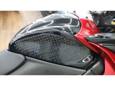 Suzuki GSX-S1000F 2015