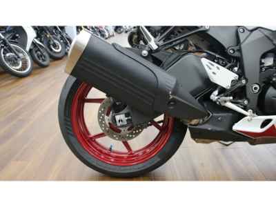 Kawasaki Ninja ZX-6R 2025