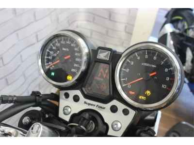 Honda CB1300SF 2024