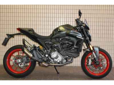 Ducati Monster 937+ 2022