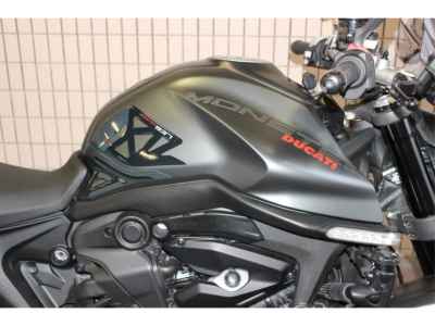 Ducati Monster 937+ 2022
