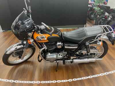 Kawasaki W800 2016