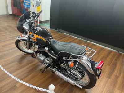 Kawasaki W800 2016