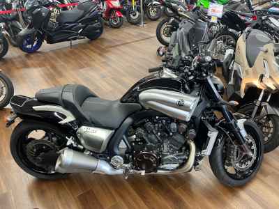 Yamaha V-Max 1200 2010