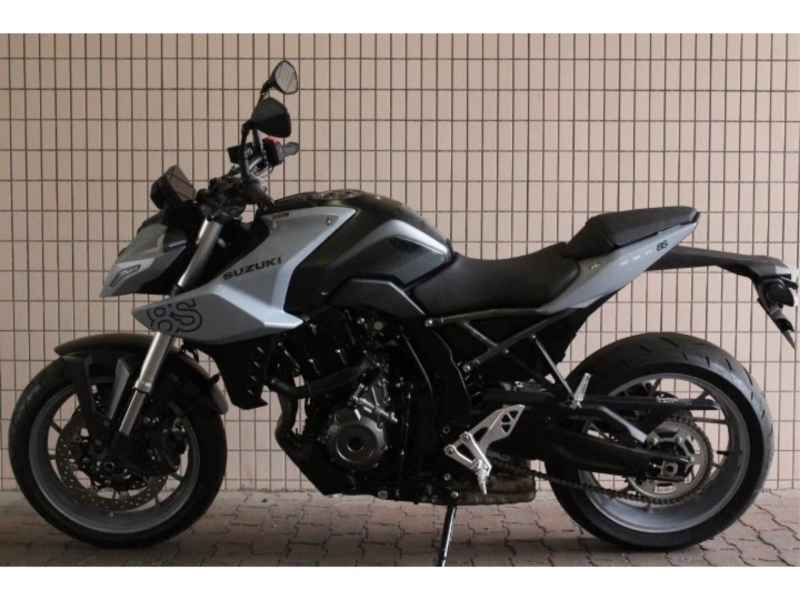 Suzuki GSX-8S 2024