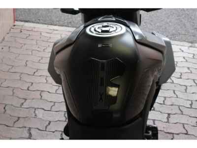Suzuki GSX-8S 2024
